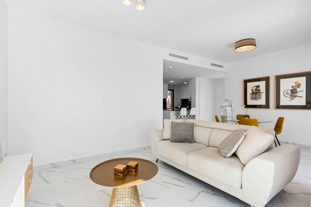 2 soverom Villa til salgs i San Miguel de Salinas med svømmebasseng - € 415 000 (Ref: 9993070)