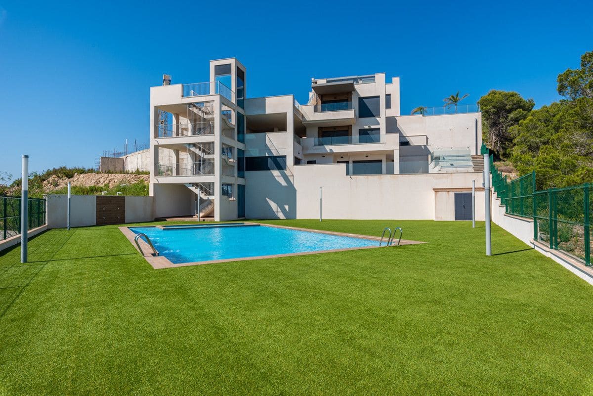 2 soveværelse Villa til salg i San Miguel de Salinas med swimmingpool - € 339.000 (Ref: 9993071)