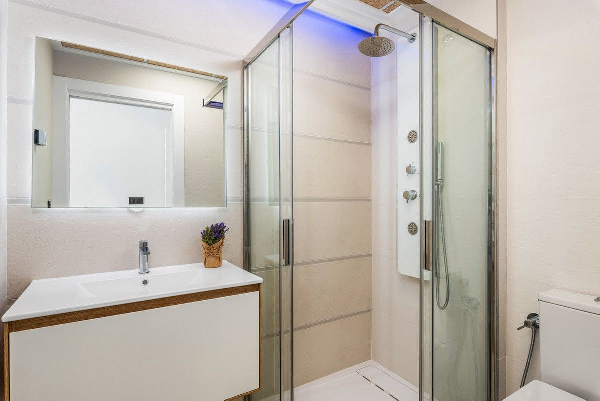 3 makuuhuone Huoneisto myytävänä paikassa Orihuela Costa mukana uima-altaan - 310 000 € (Ref: 9993072)