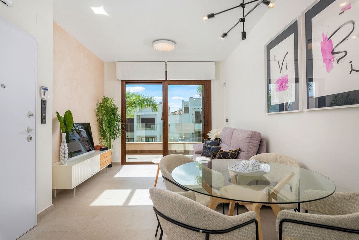 3 Zimmer Apartment zu verkaufen in Orihuela Costa mit Pool - 310.000 € (Ref: 9993074)