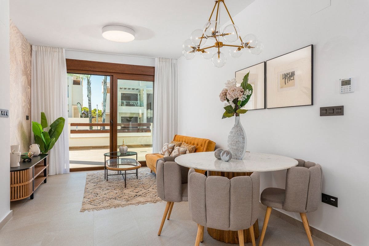 3 Zimmer Apartment zu verkaufen in Orihuela Costa mit Pool - 310.000 € (Ref: 9993074)
