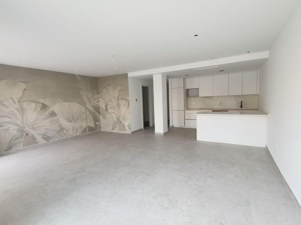 3 bedroom Apartment for sale in Torrevieja with pool - € 300,000 (Ref: 9993078)