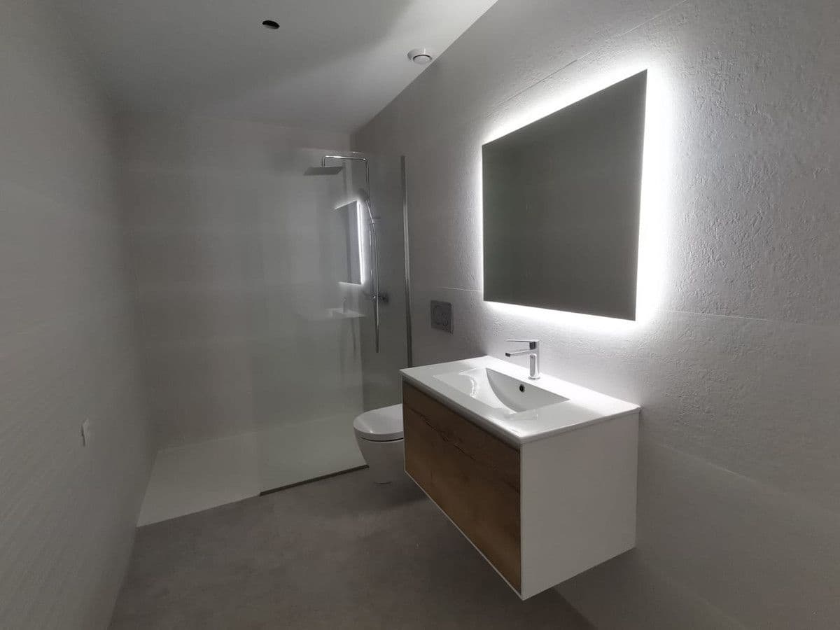 3 bedroom Apartment for sale in Torrevieja with pool - € 300,000 (Ref: 9993078)