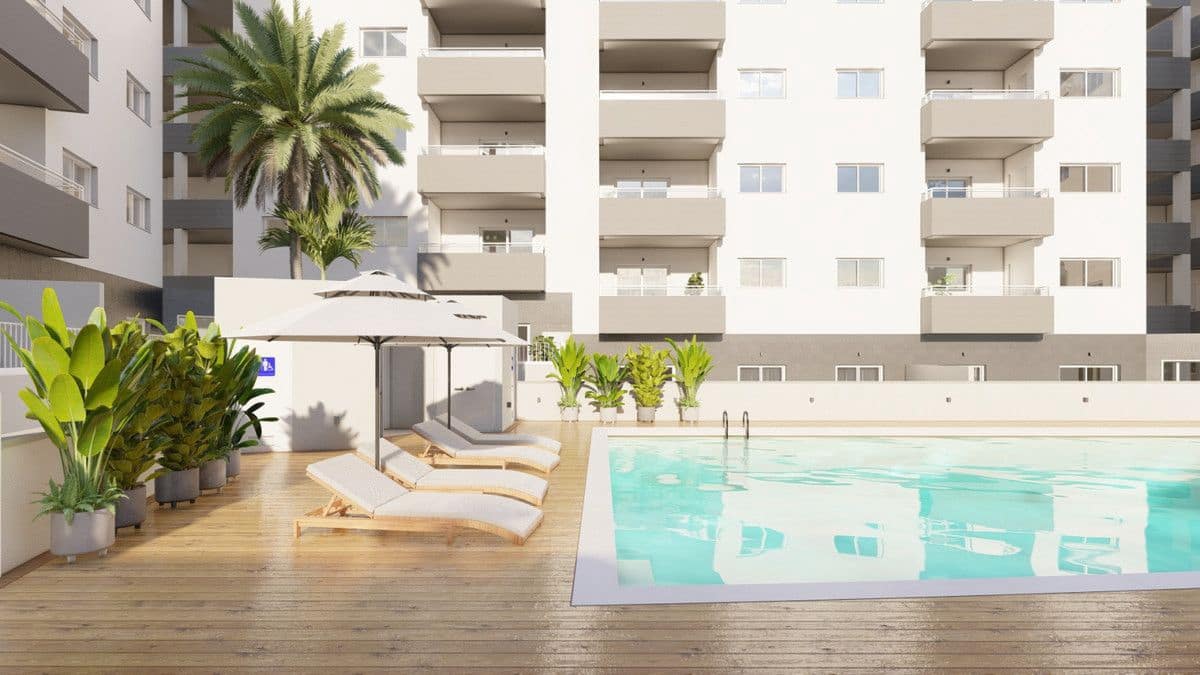Apartamento de 3 habitaciones en El Parador de las Hortichuelas en venta con piscina - 262.200 € (Ref: 9993080)