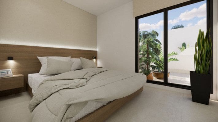 Chalet de 3 habitaciones en San Fulgencio en venta con piscina - 365.000 € (Ref: 9993134)