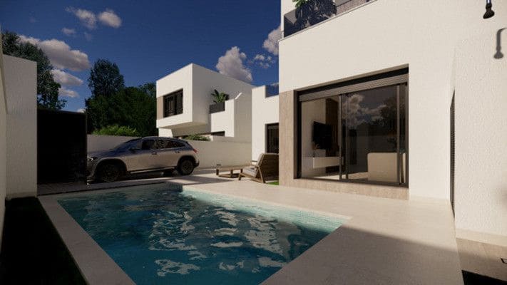 Chalet de 3 habitaciones en San Fulgencio en venta con piscina - 365.000 € (Ref: 9993134)