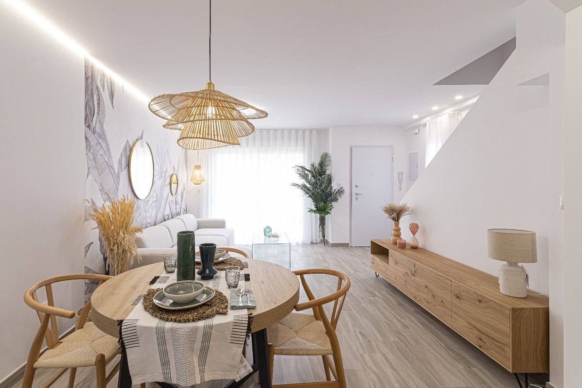 2 Zimmer Apartment zu verkaufen in La Manga del Mar Menor mit Pool - 260.560 € (Ref: 9993165)