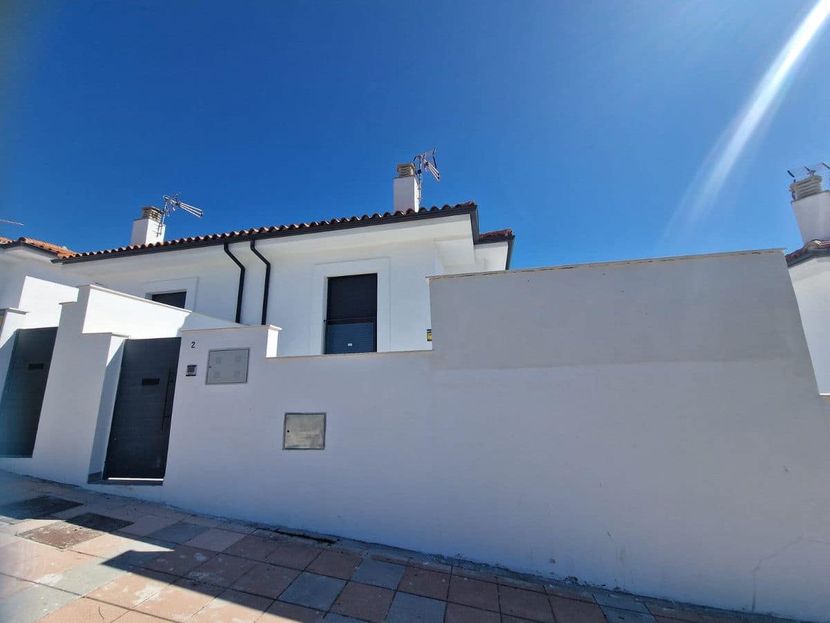 3 quarto Moradia para venda em Manilva - 489 000 € (Ref: 9993170)