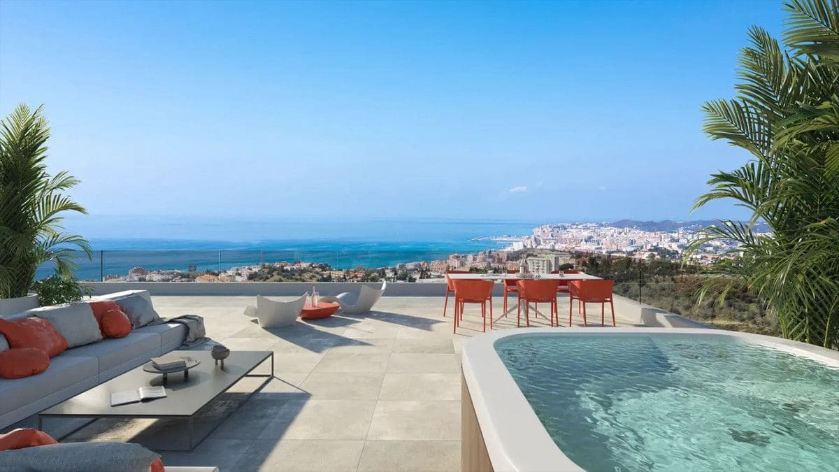 3 soveværelse Lejlighed til salg i Fuengirola med swimmingpool - € 895.000 (Ref: 9993245)