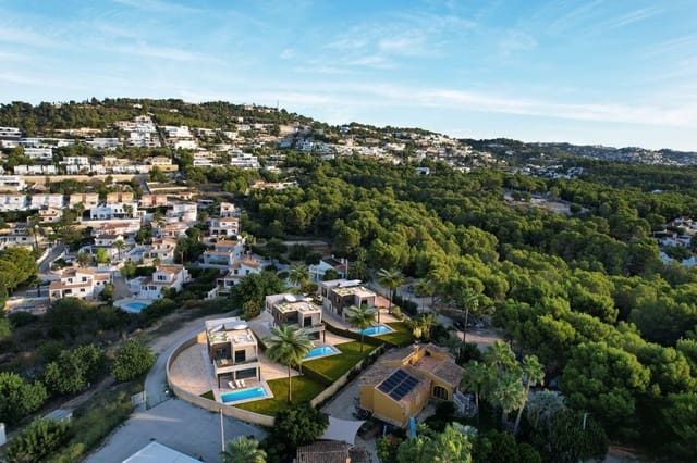 3 soverom Villa til salgs i Calpe / Calp med svømmebasseng - € 925 000 (Ref: 9993256)