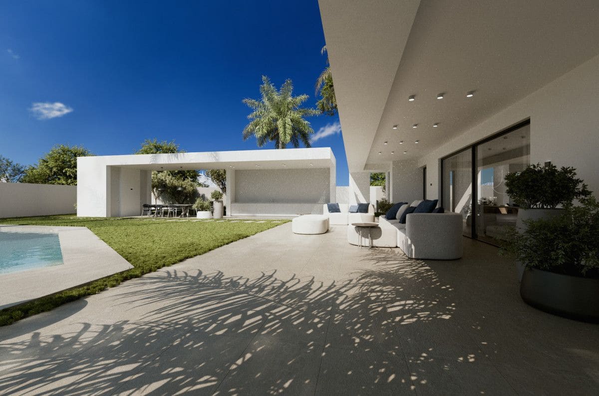 6 bedroom Villa for sale in Marbella with pool - € 7,950,000 (Ref: 9993269)