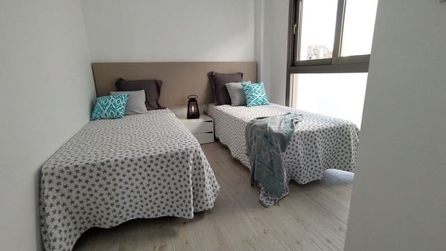 3 soveværelse Villa til salg i Villamartín - Las Filipinas, Orihuela med swimmingpool - € 669.900 (Ref: 9993294)