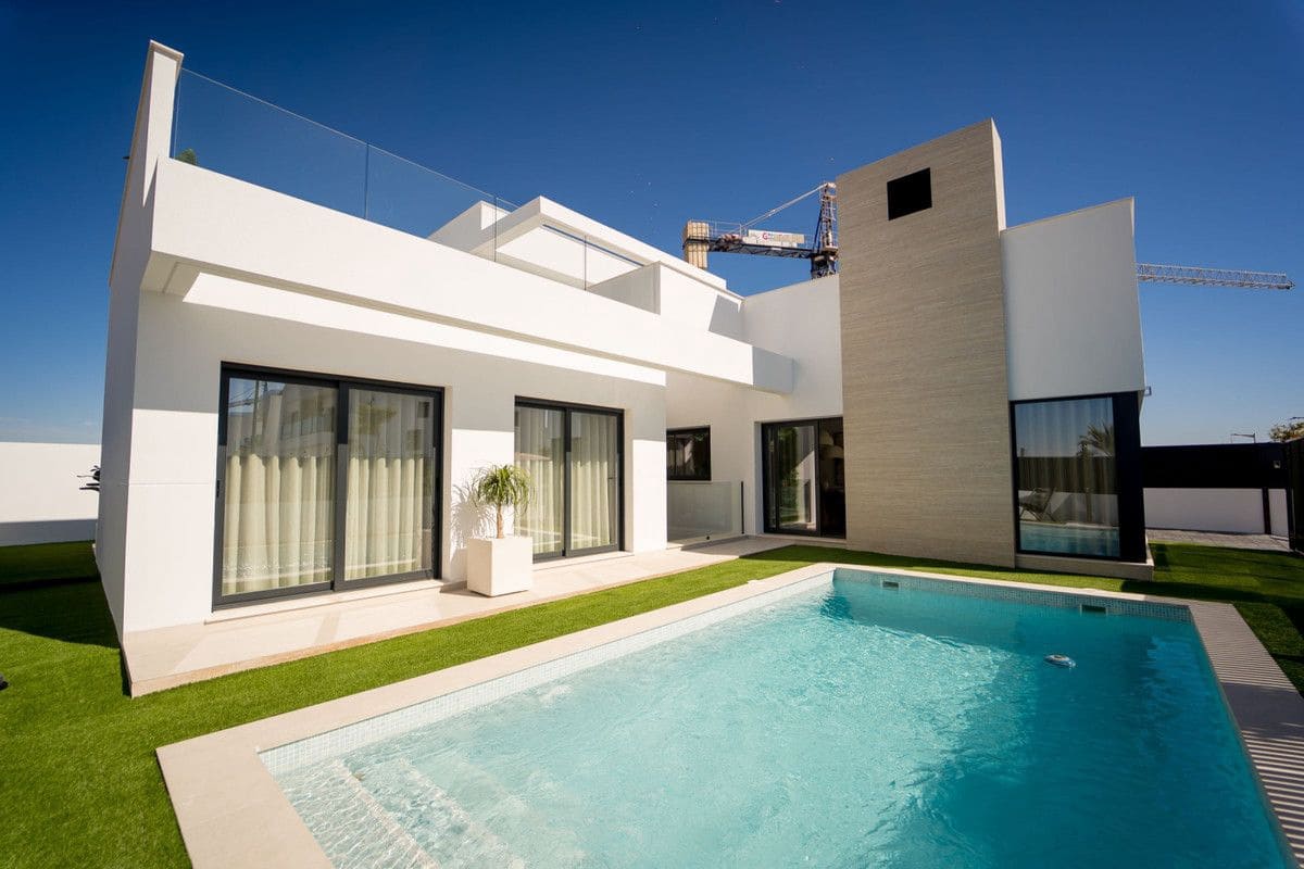 3 bedroom Villa for sale in Torre-Pacheco with pool - € 869,900 (Ref: 9993312)