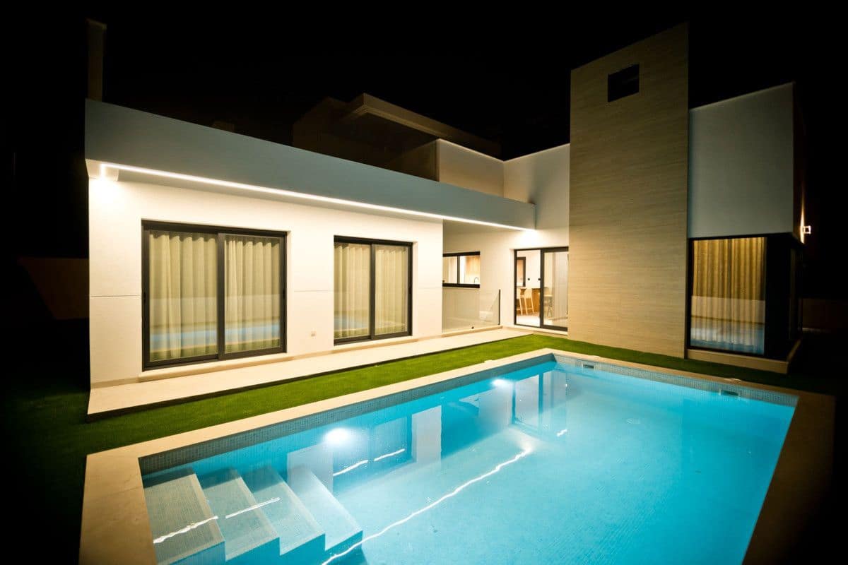 3 bedroom Villa for sale in Torre-Pacheco with pool - € 869,900 (Ref: 9993312)
