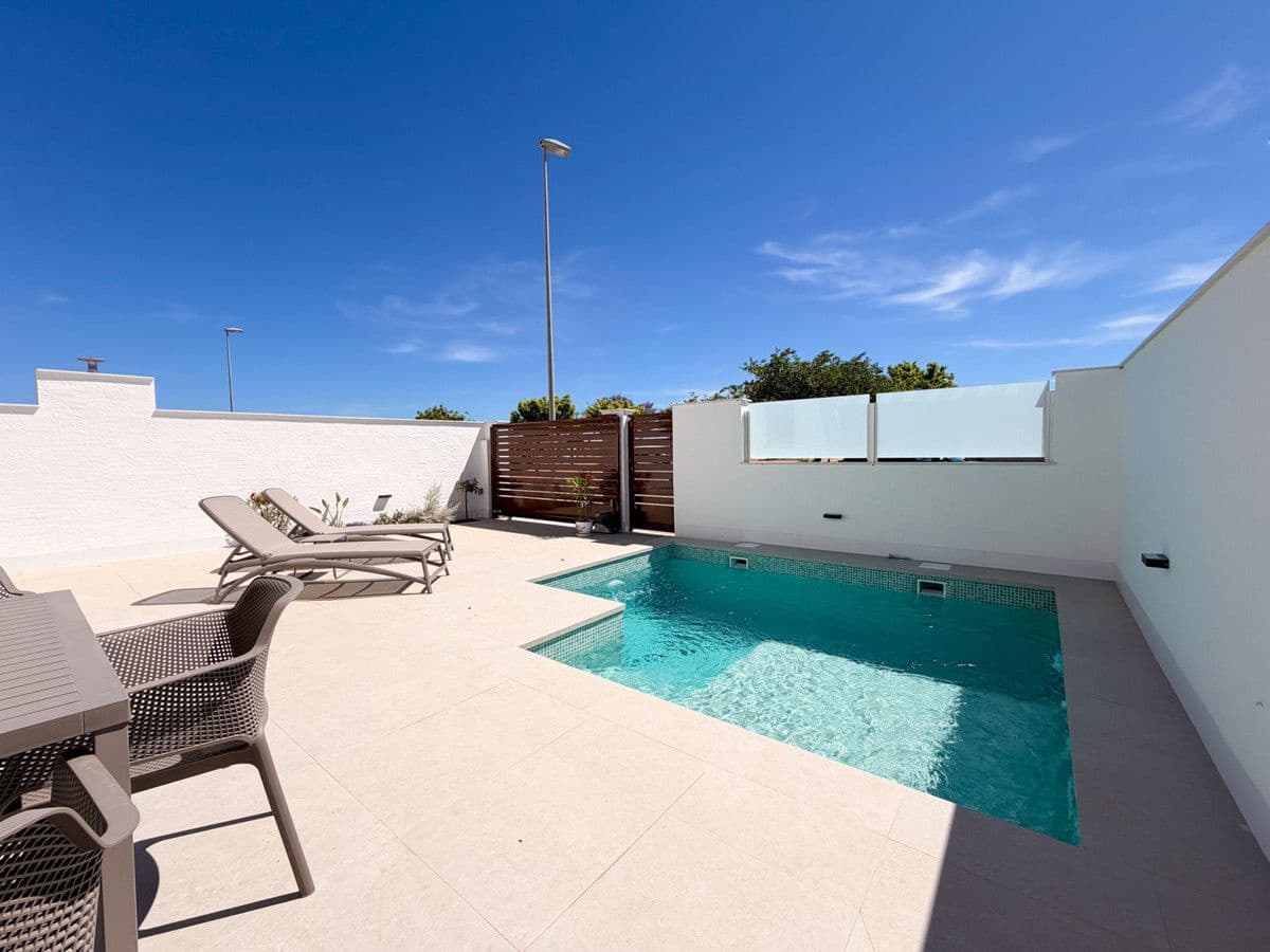 3 bedroom Villa for sale in Torre-Pacheco with pool - € 324,900 (Ref: 9993314)