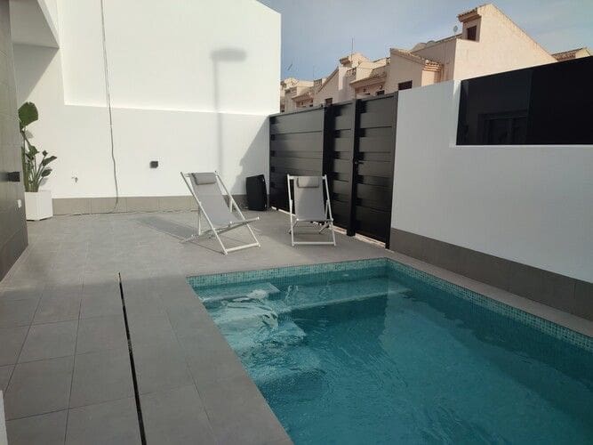 3 soveværelse Villa til salg i Balsicas med swimmingpool - € 330.000 (Ref: 9993321)