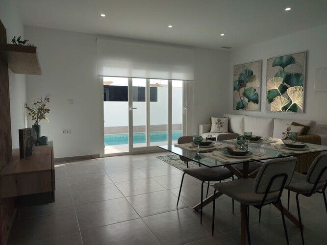 3 soveværelse Villa til salg i Balsicas med swimmingpool - € 330.000 (Ref: 9993321)