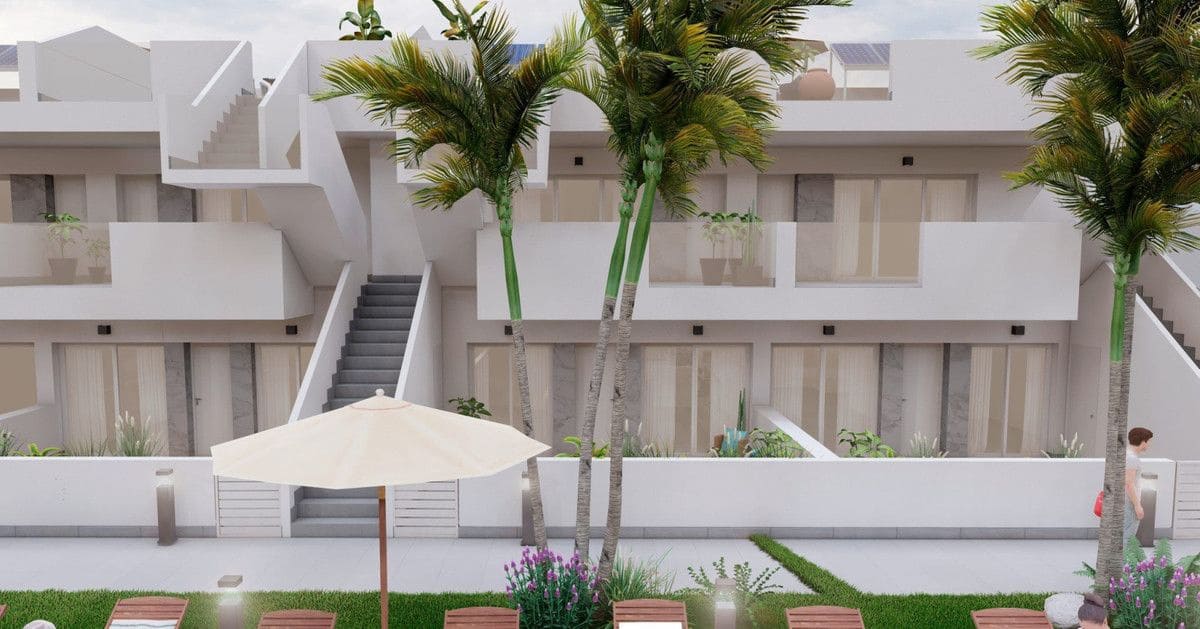 2 soverom Villa til salgs i Roldan med svømmebasseng - € 268 900 (Ref: 9993343)