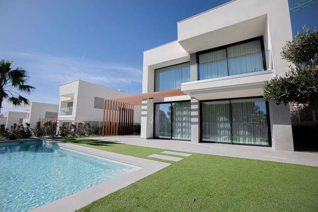 3 sovrum Villa till salu i Finestrat med pool - 870 000 € (Ref: 9993349)