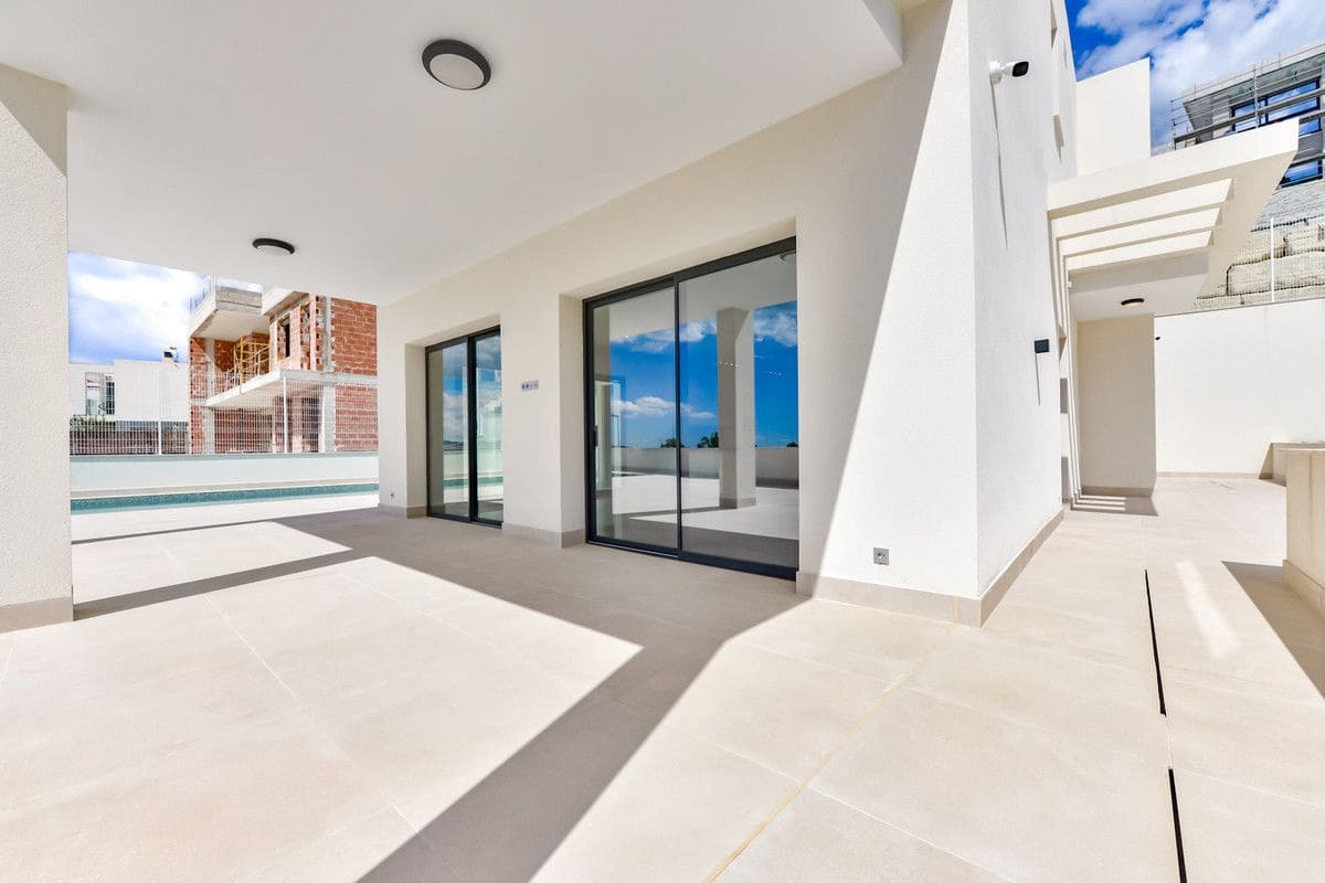 7 slaapkamer Villa te koop in Finestrat met zwembad - € 1.900.000 (Ref: 9993354)