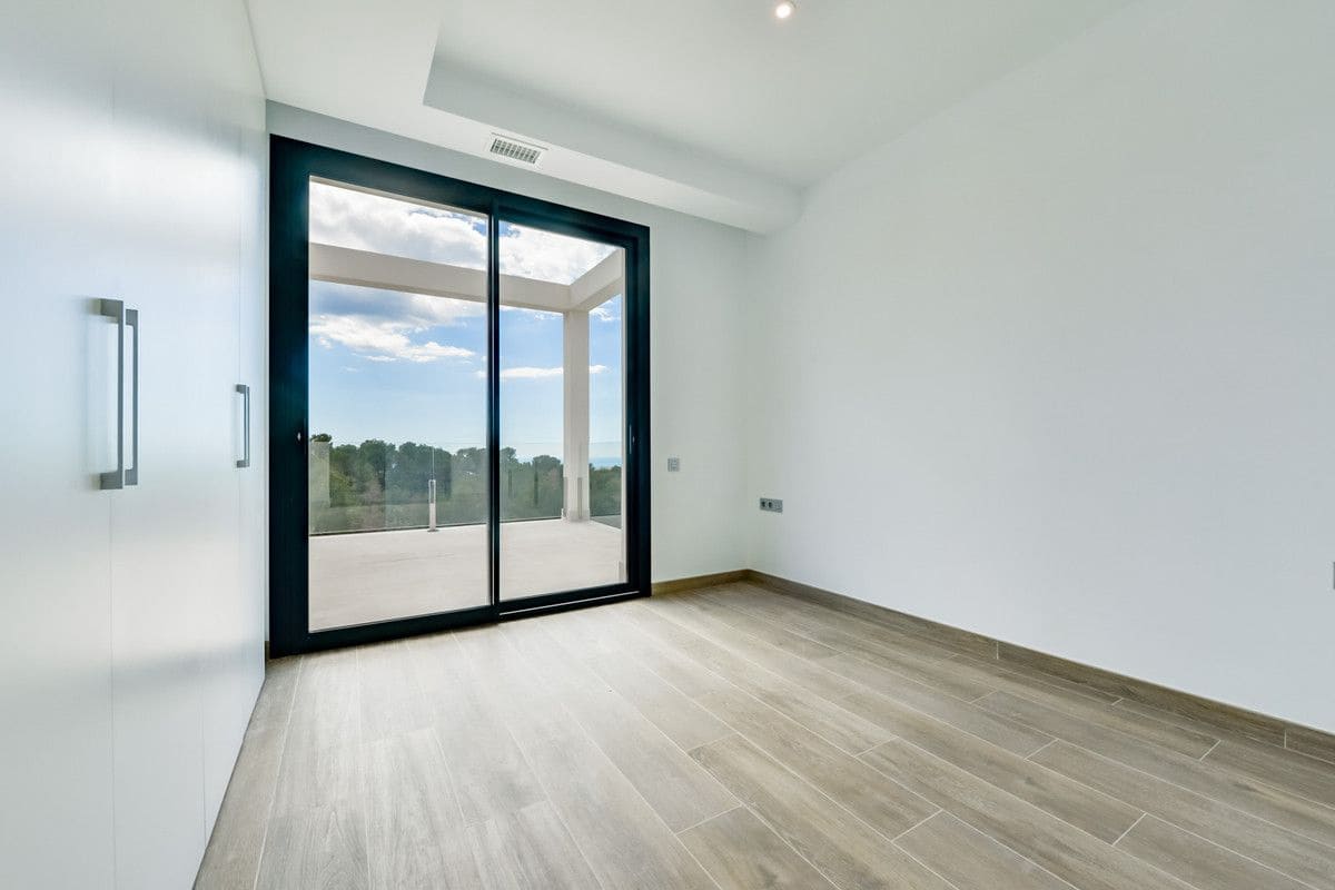 7 slaapkamer Villa te koop in Finestrat met zwembad - € 1.900.000 (Ref: 9993354)