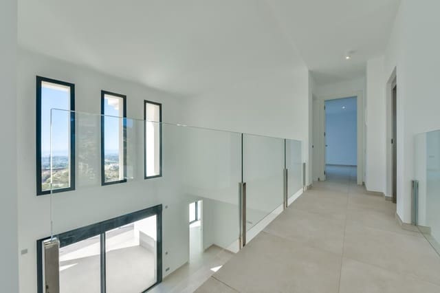8 slaapkamer Villa te koop in Finestrat met zwembad - € 2.600.000 (Ref: 9993363)