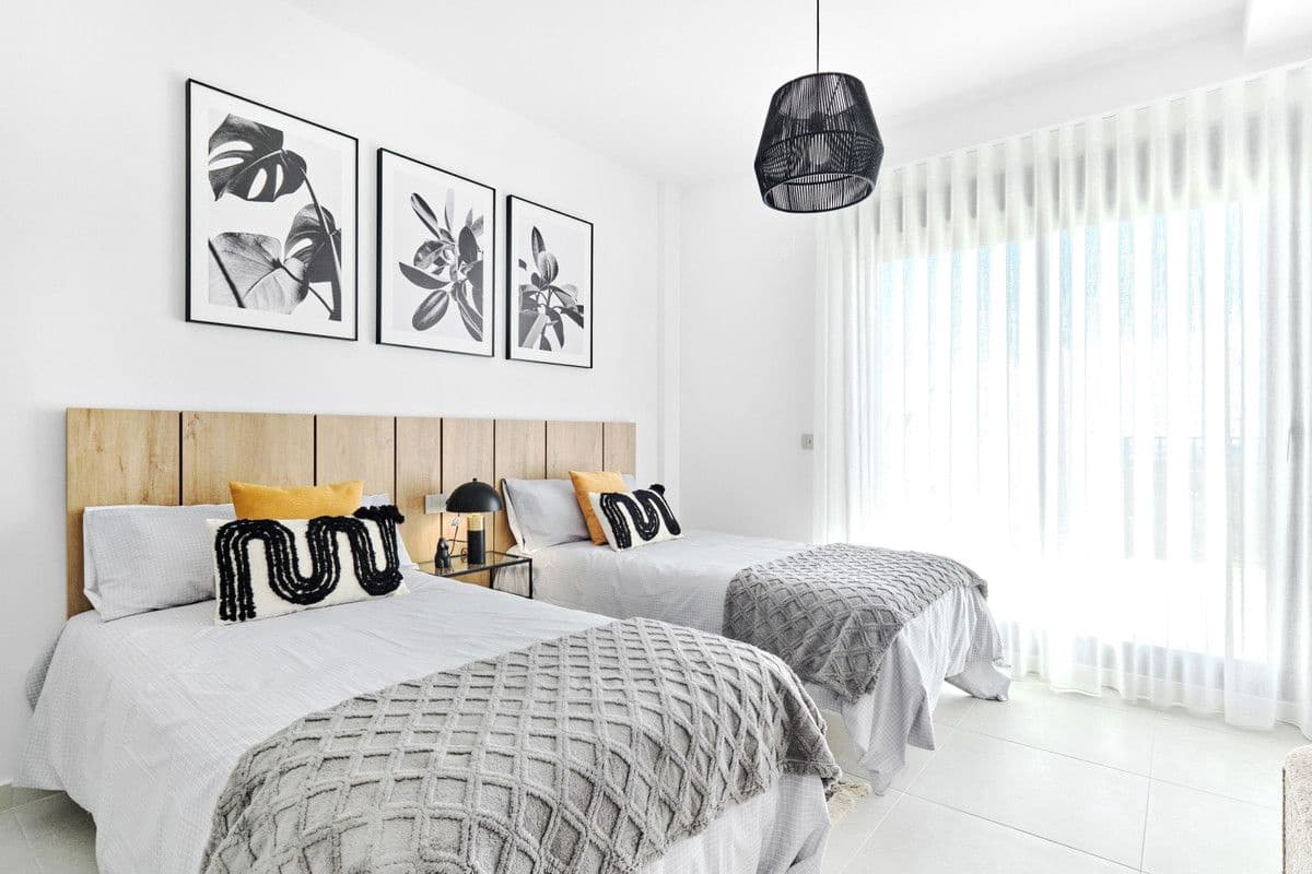 3 soverom Villa til salgs i San Miguel de Salinas med svømmebasseng - € 1 000 000 (Ref: 9993364)