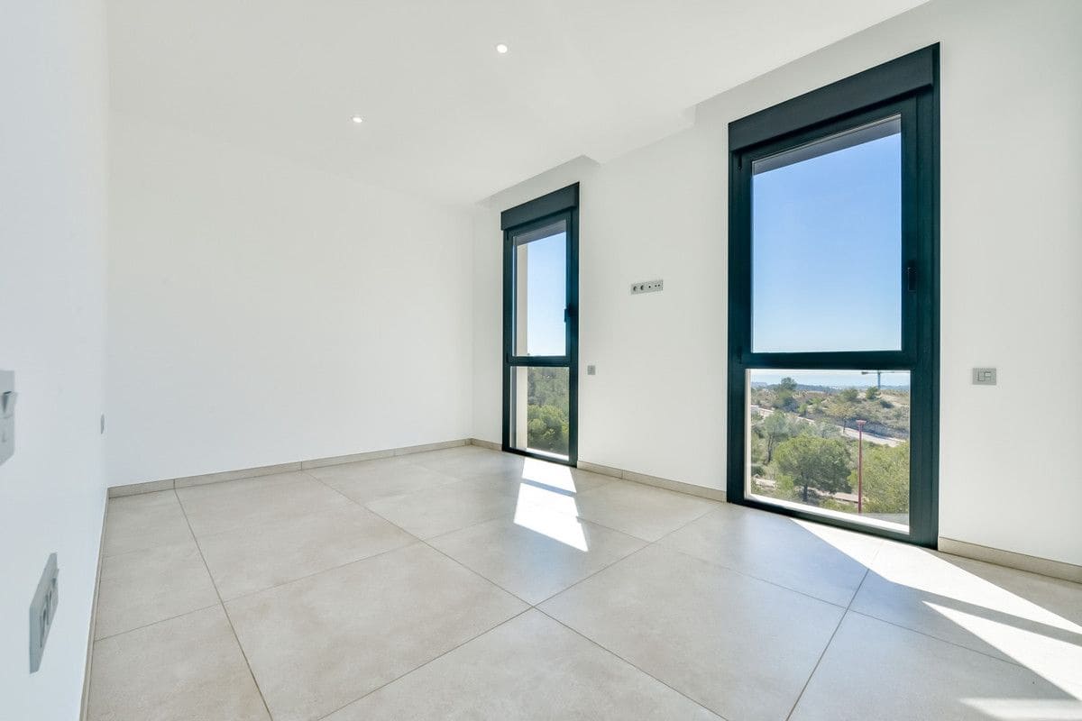 4 slaapkamer Villa te koop in Finestrat met zwembad - € 1.800.000 (Ref: 9993365)