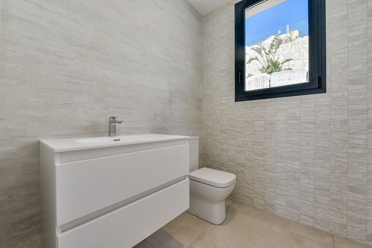 4 slaapkamer Villa te koop in Finestrat met zwembad - € 1.800.000 (Ref: 9993365)