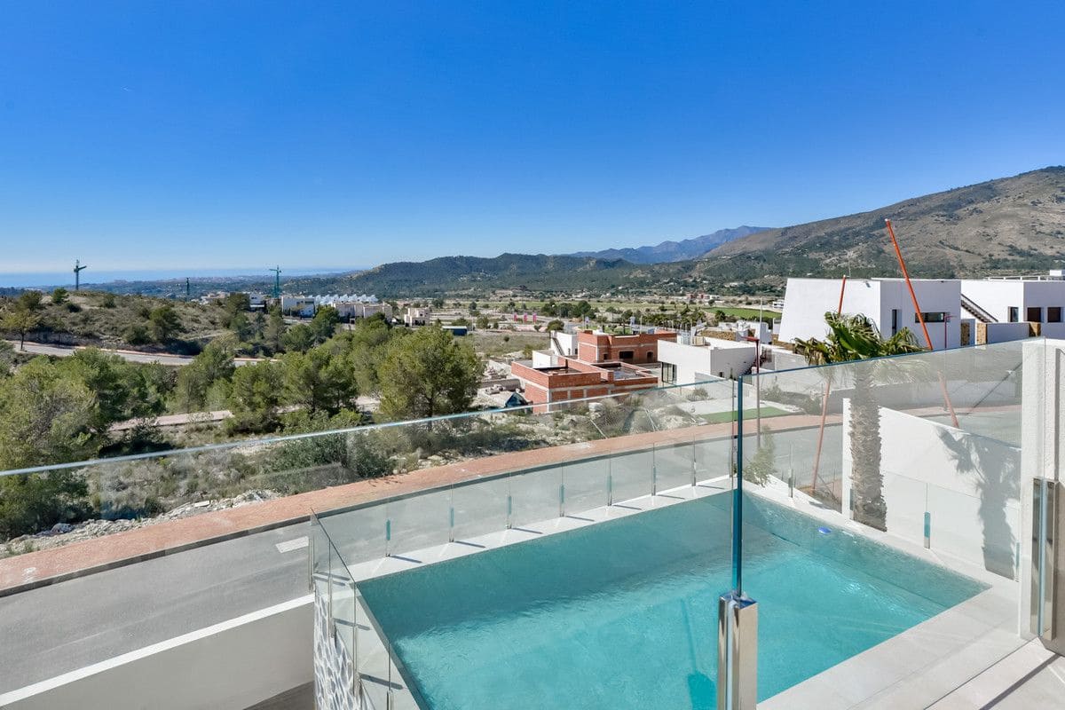 4 slaapkamer Villa te koop in Finestrat met zwembad - € 1.800.000 (Ref: 9993365)