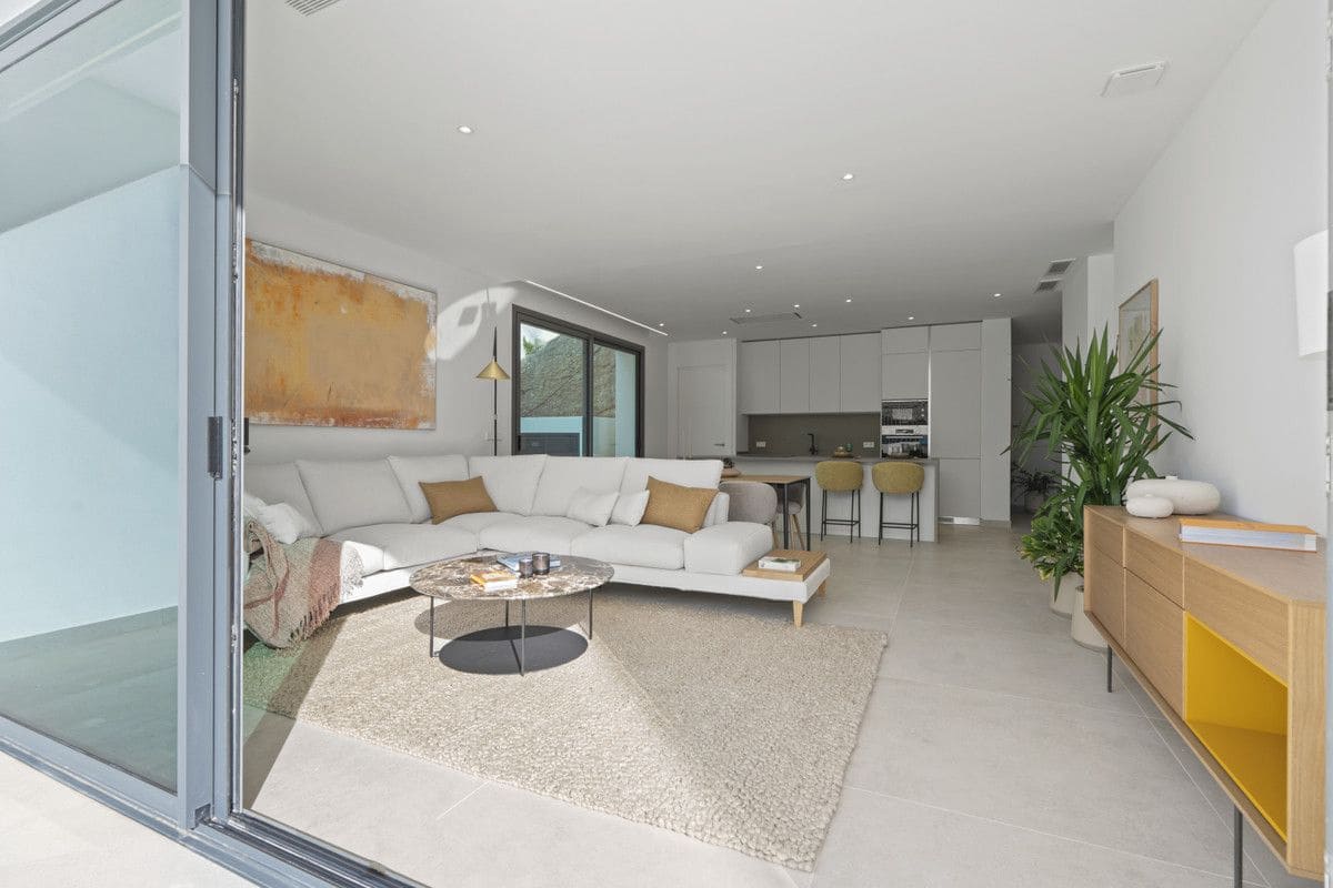 3 makuuhuone Huvila myytävänä paikassa La Villajoyosa / Vila Joiosa mukana uima-altaan - 1 080 000 € (Ref: 9993378)