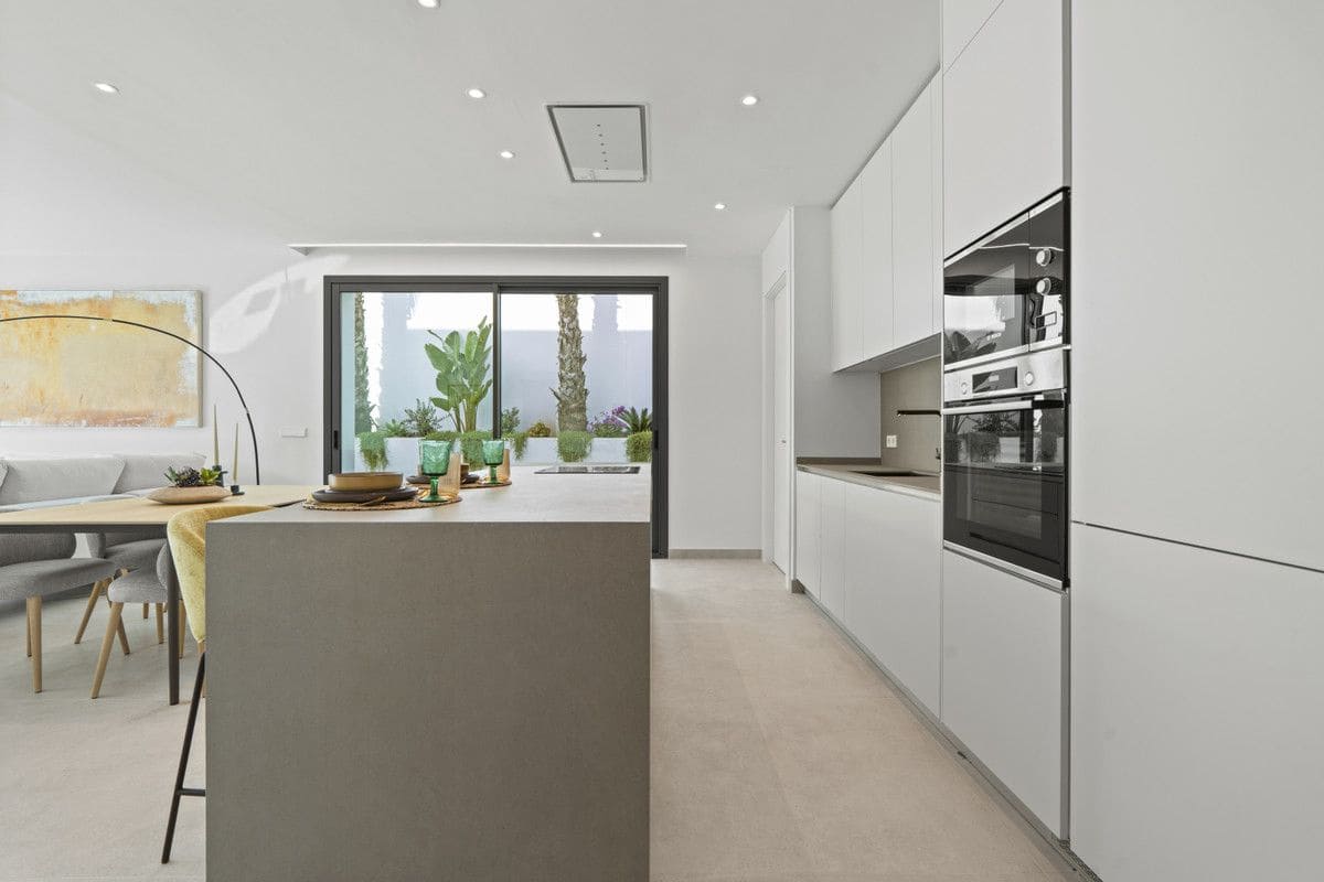 4 sypialnia Willa na sprzedaż w La Villajoyosa / Vila Joiosa z basenem - 2 149 226 € (Ref: 9993379)