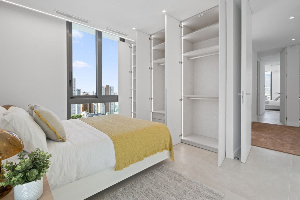 4 sypialnia Willa na sprzedaż w La Villajoyosa / Vila Joiosa z basenem - 2 149 226 € (Ref: 9993379)