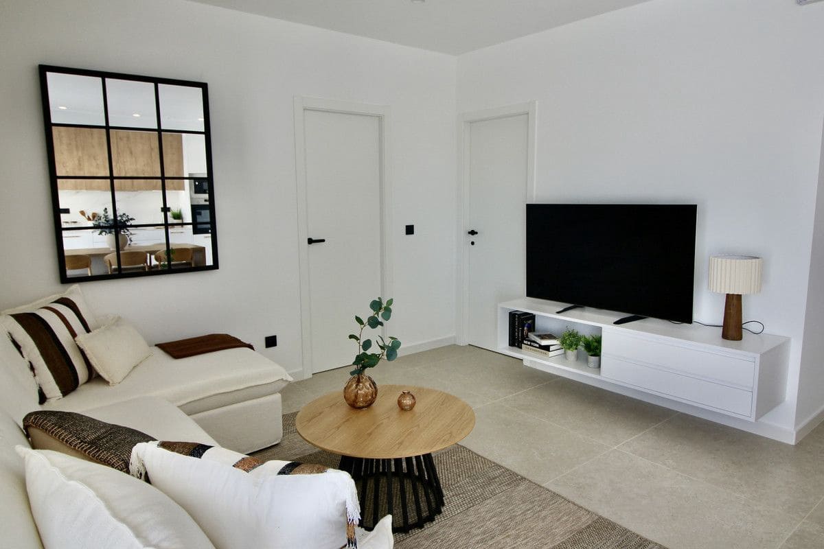 3 sypialnia Willa na sprzedaż w San Pedro del Pinatar z basenem - 345 000 € (Ref: 9993387)