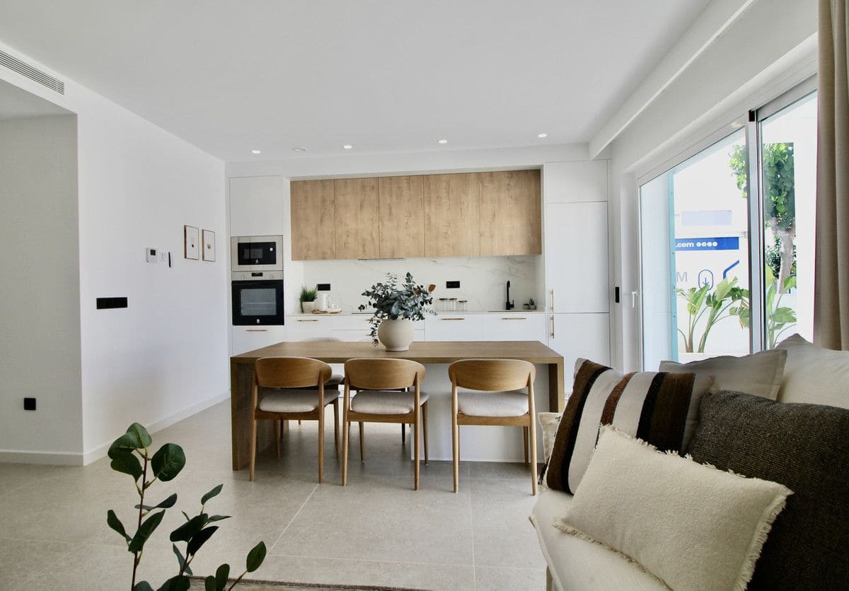 3 sypialnia Willa na sprzedaż w San Pedro del Pinatar z basenem - 345 000 € (Ref: 9993387)