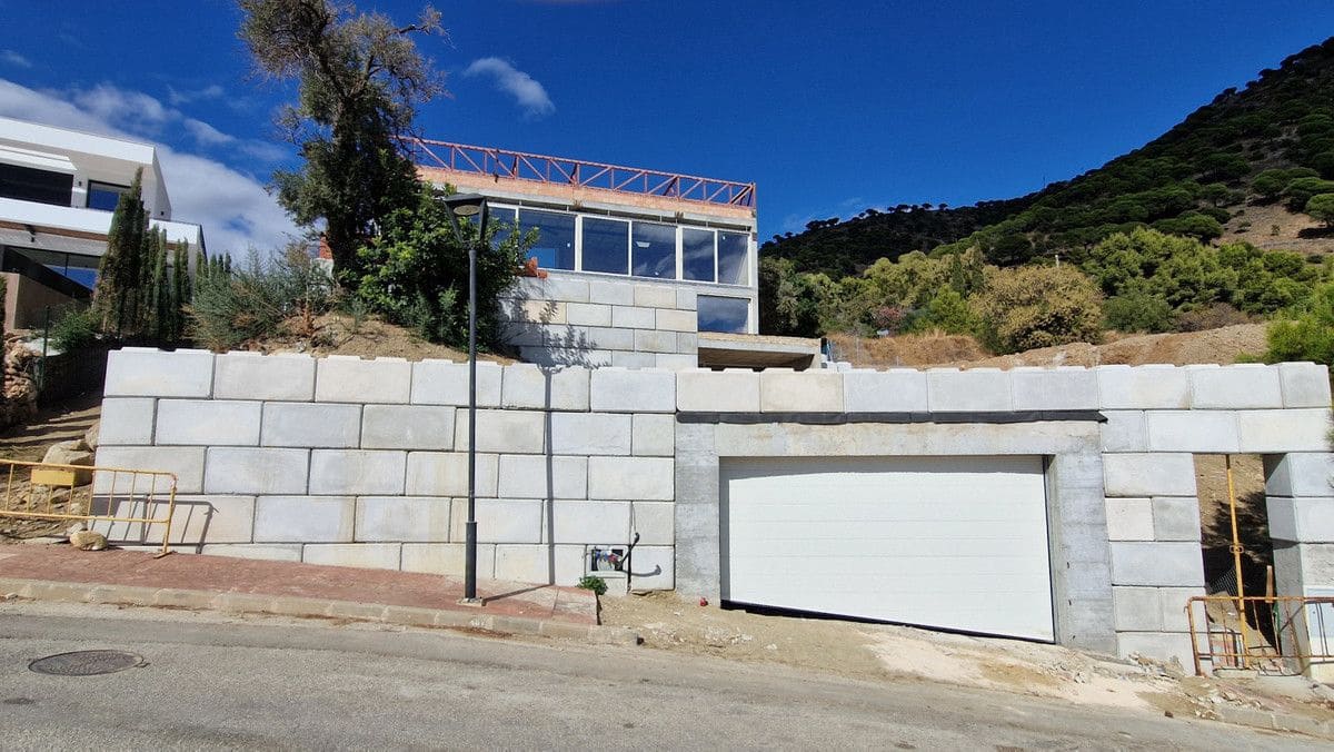 5 chambre Villa/Maison à vendre à Mijas avec piscine - 1 599 000 € (Ref: 9993390)