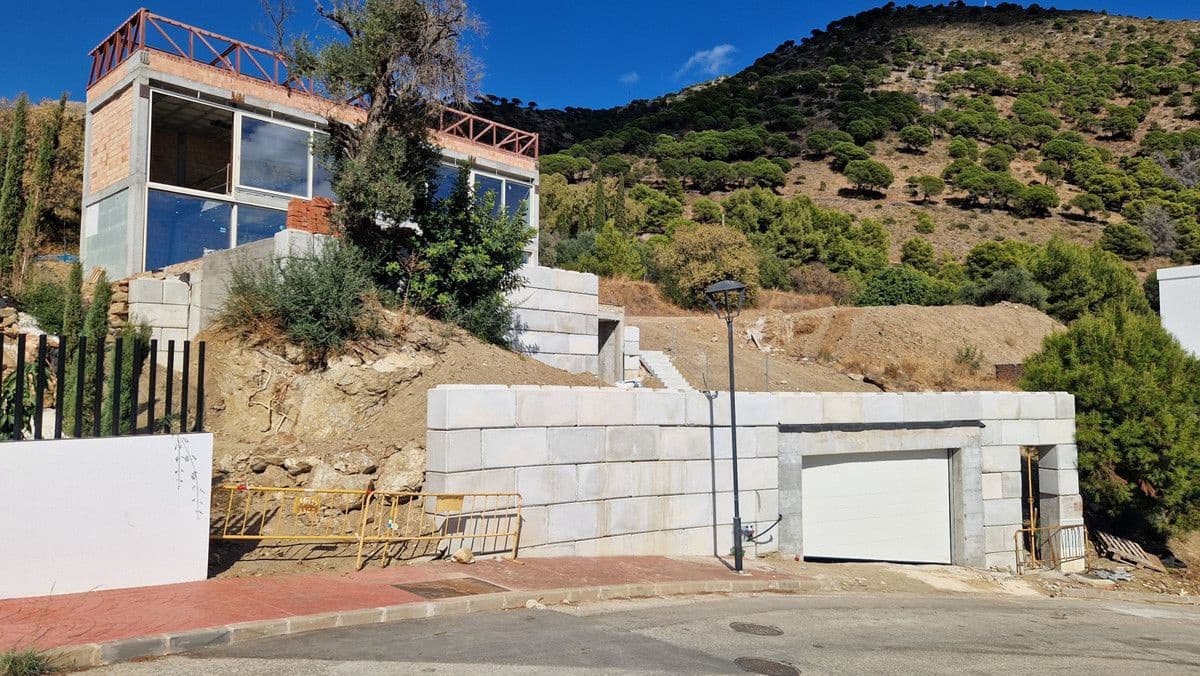 5 chambre Villa/Maison à vendre à Mijas avec piscine - 1 599 000 € (Ref: 9993390)