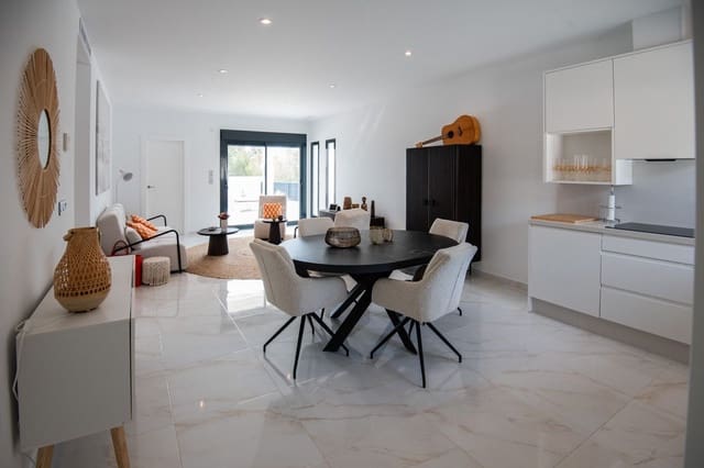 3 soveværelse Villa til salg i Pinar de Campoverde, Pilar de la Horadada med swimmingpool - € 422.500 (Ref: 9993404)