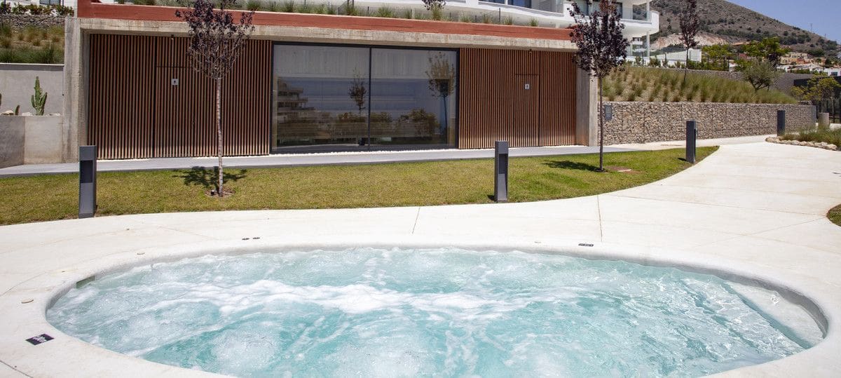 2 soverom Leilighet til salgs i Fuengirola med svømmebasseng - € 705 000 (Ref: 9993424)