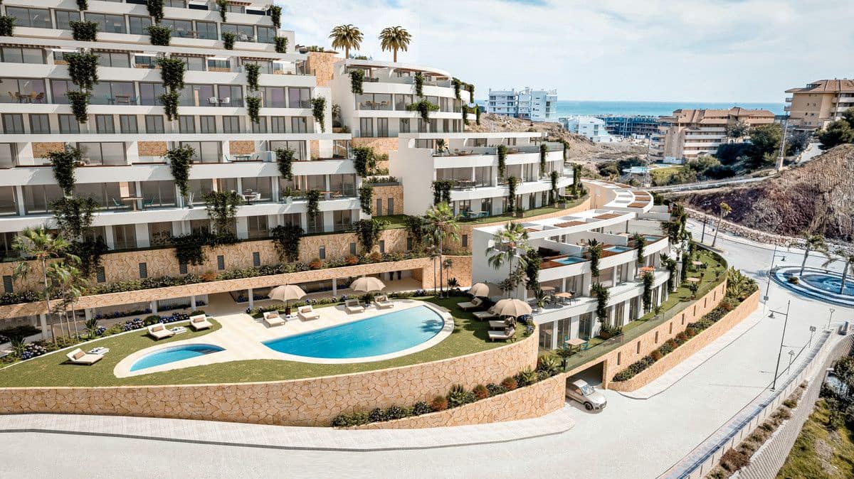 3 quarto Moradia para venda em Fuengirola com piscina - 1 120 000 € (Ref: 9993427)