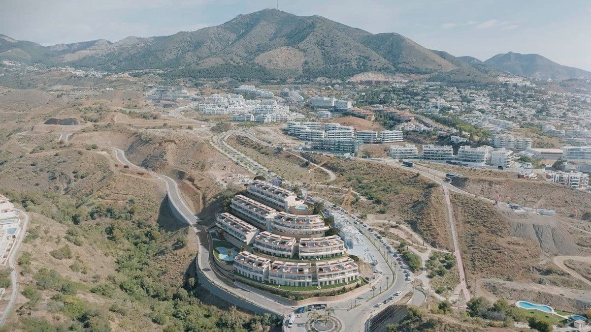 4 slaapkamer Villa te koop in Fuengirola met zwembad - € 1.300.000 (Ref: 9993428)