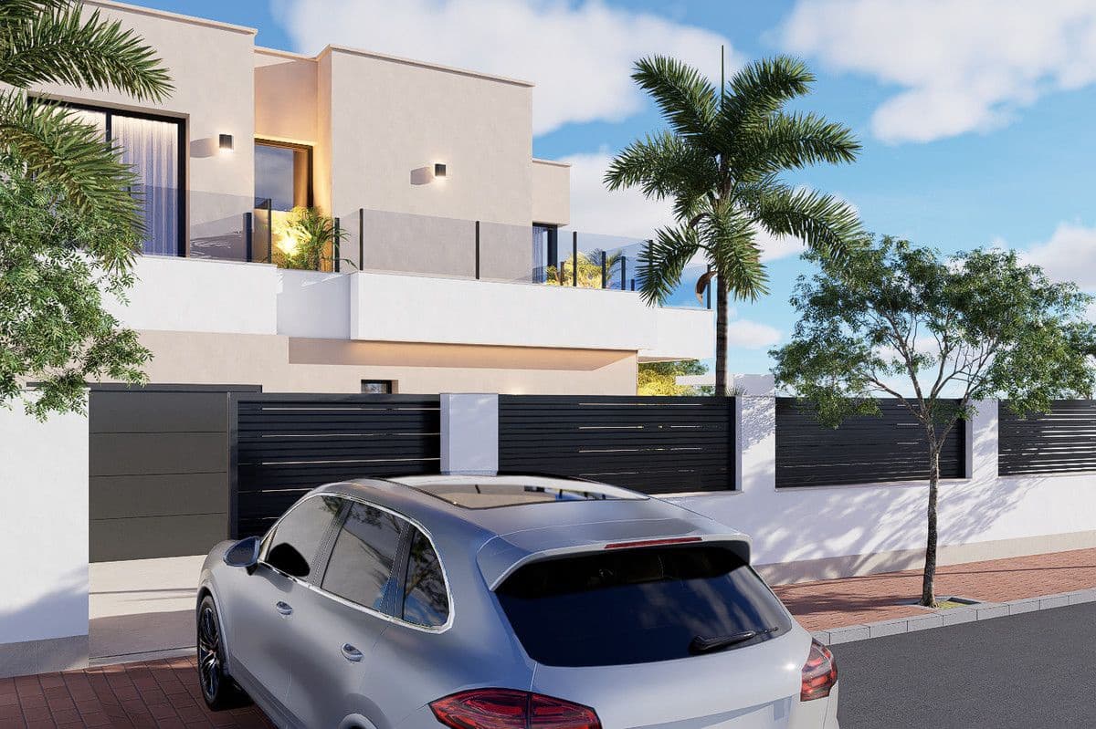 Chalet de 4 habitaciones en San Pedro del Pinatar en venta con piscina - 890.000 € (Ref: 9993434)
