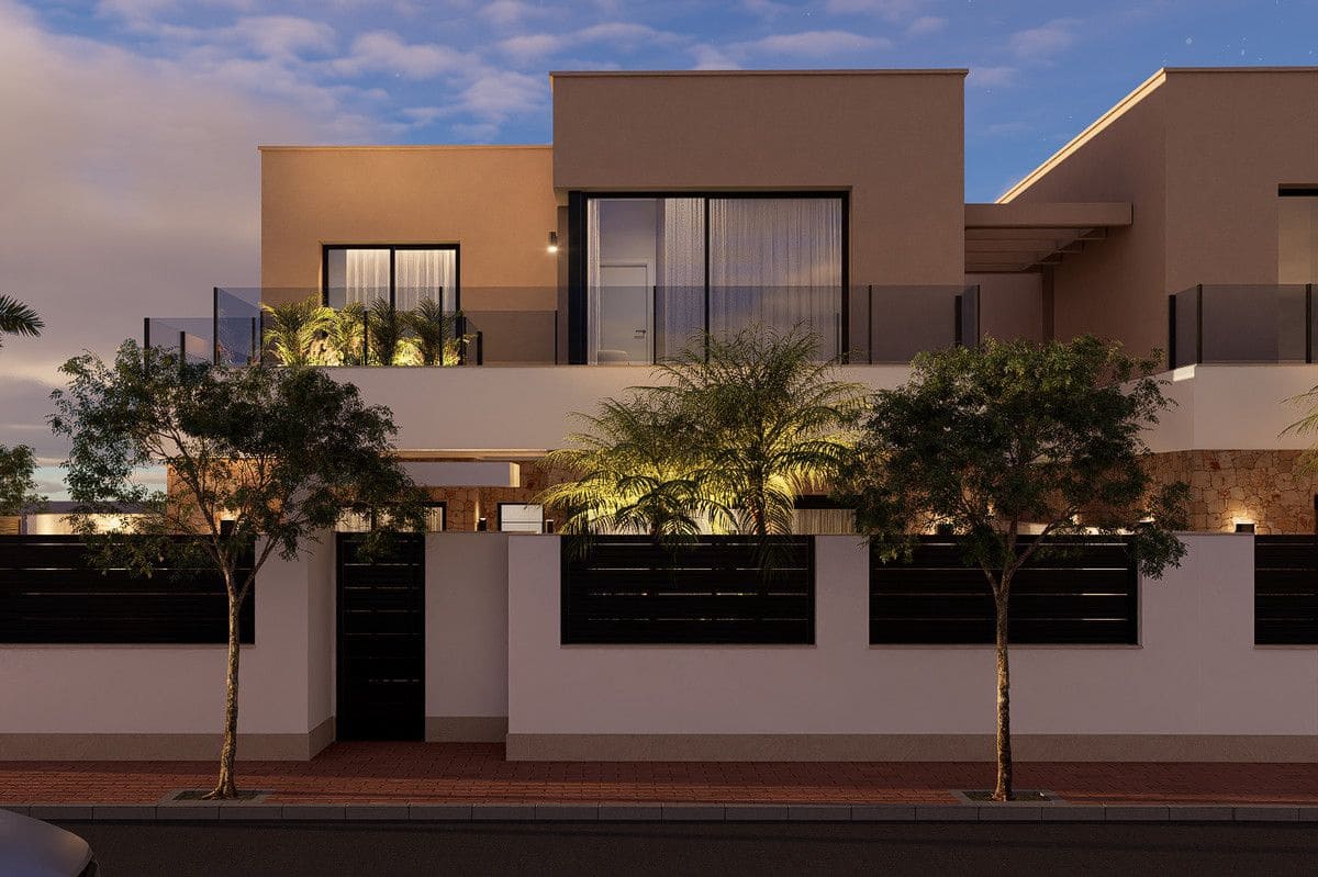 Chalet de 4 habitaciones en San Pedro del Pinatar en venta con piscina - 890.000 € (Ref: 9993434)