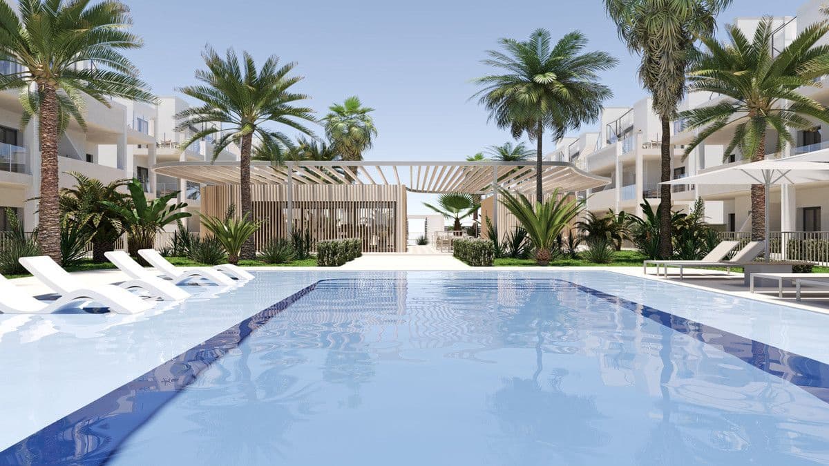 Apartamento de 2 habitaciones en San Cayetano en venta con piscina - 226.900 € (Ref: 9993467)