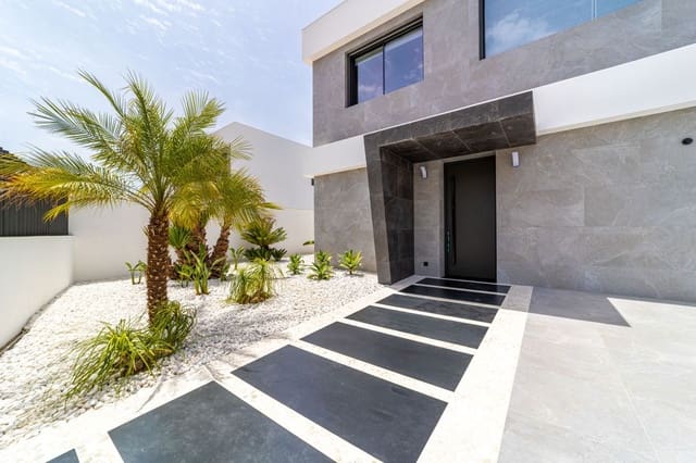5 slaapkamer Villa te koop in Marbella met zwembad - € 2.995.000 (Ref: 9993473)