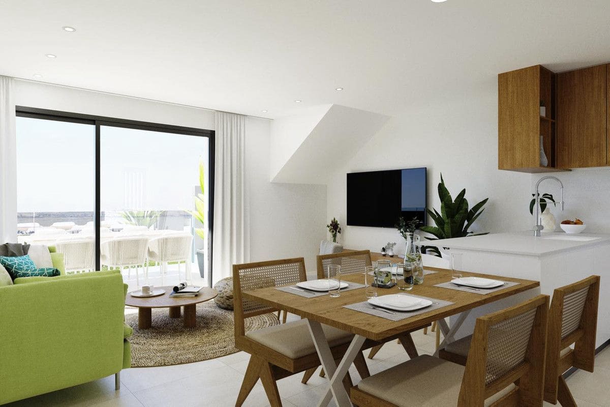 2 chambre Villa/Maison Semi-Mitoyenne à vendre à Orihuela Costa avec piscine - 330 000 € (Ref: 9993495)
