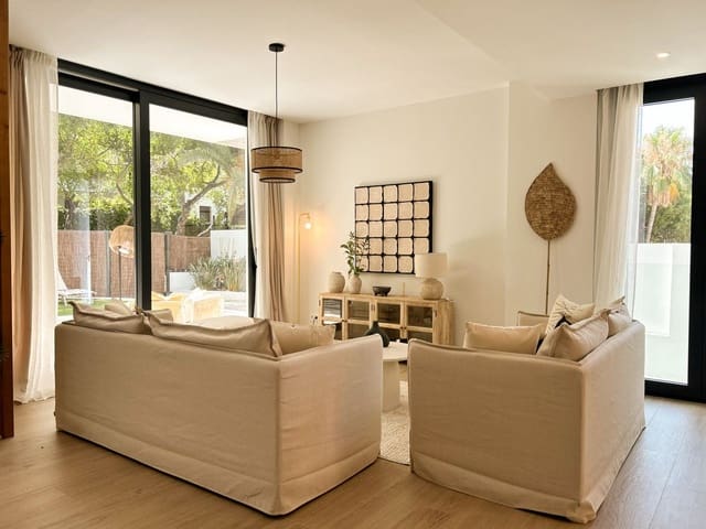3 soveværelse Villa til salg i Málaga by med swimmingpool - € 1.750.000 (Ref: 9993500)