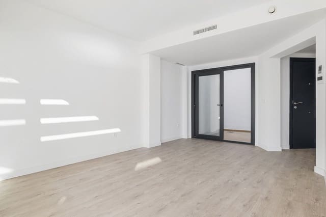 Casa de 2 habitaciones en El Peñoncillo, Torrox en venta con piscina - 346.000 € (Ref: 9993503)