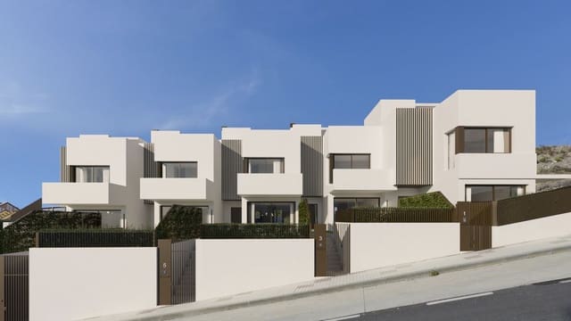 4 sovrum Hus till salu i Rincón de la Victoria - 695 000 € (Ref: 9993509)