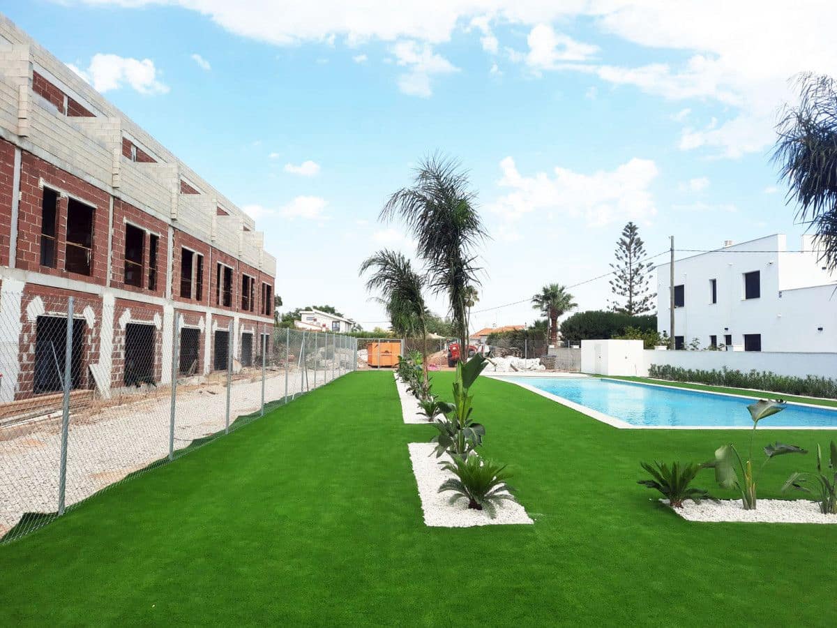3 bedroom Beach Apartment for sale in El Vergel / Verger with pool - € 395,000 (Ref: 9993517)
